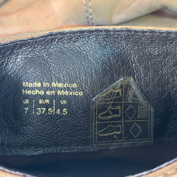 ALDO 7 Tall Knee Pull on boots low heel suede strap & buckle detail pre-LOVED - Picture 14 of 15